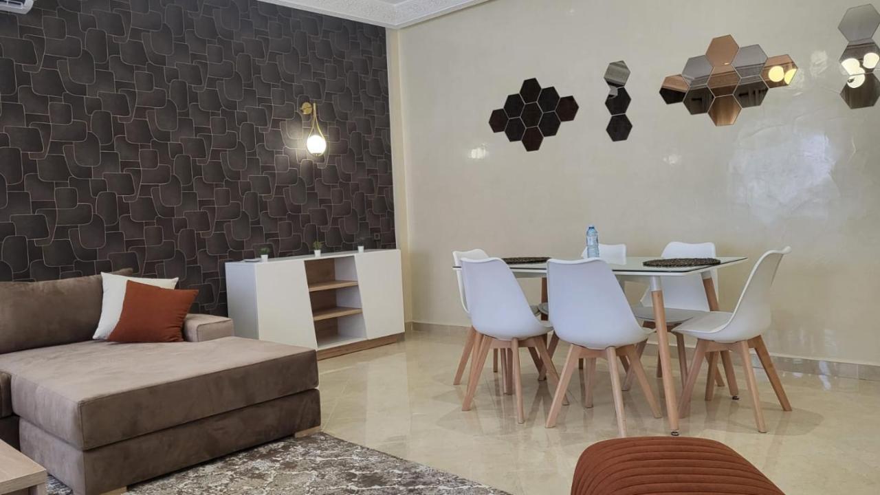 Charming New Large Luxurious Apartment. Tangier Exterior photo
